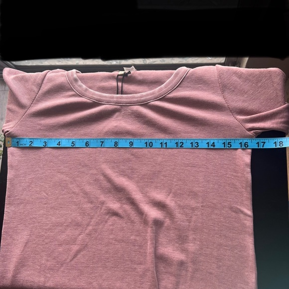 Chaser women’s blouse size M NWT - Picture 7 of 8